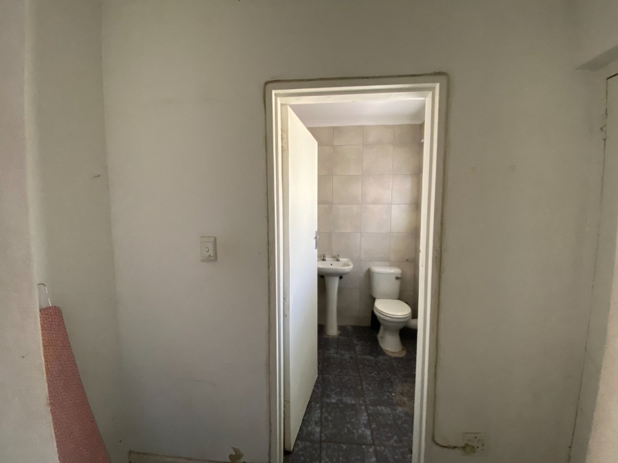 2 Bedroom Property for Sale in Table View Western Cape
